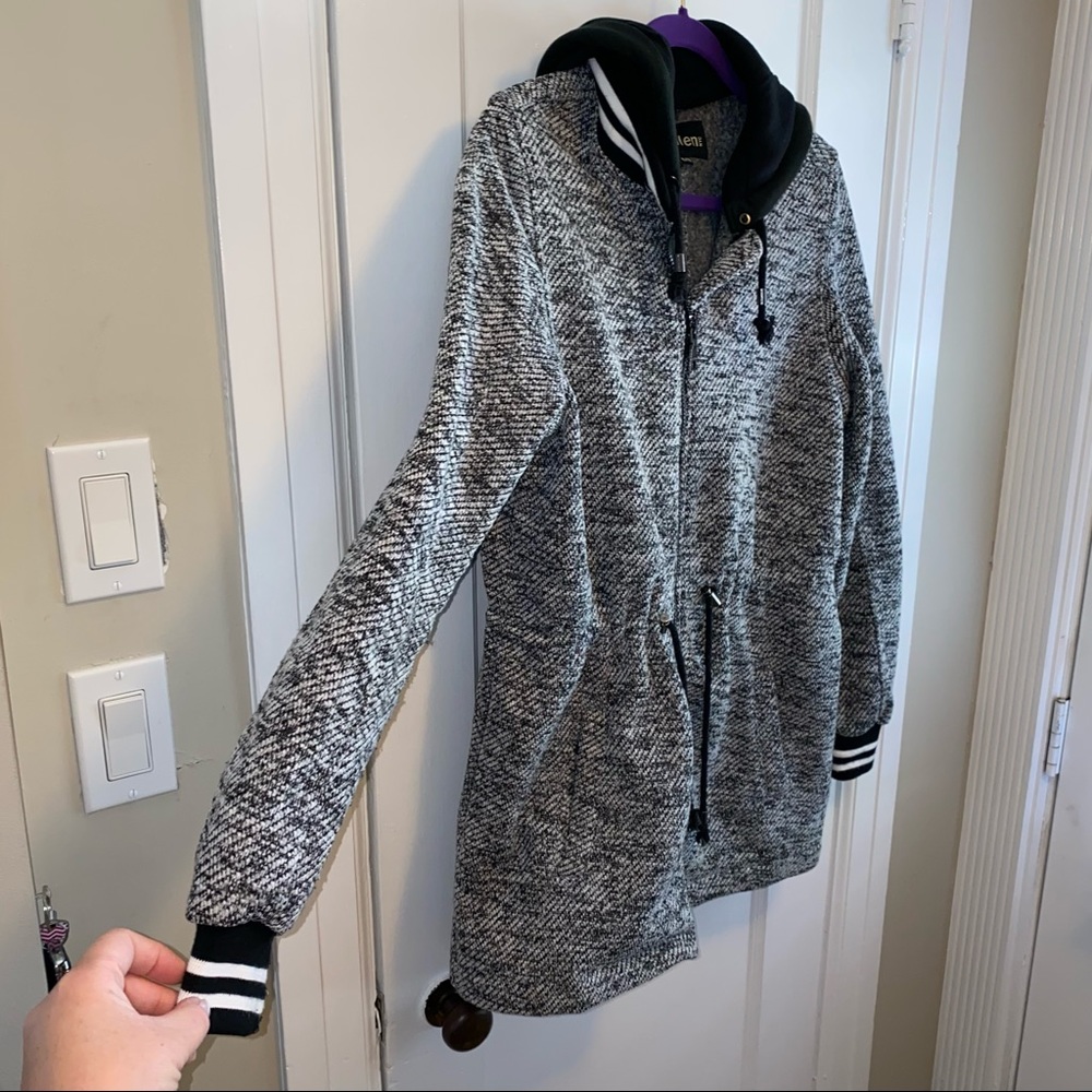 Jacket - Picture 4 of 7